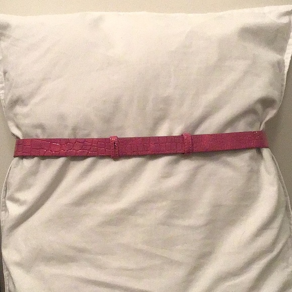 💋Betsey Johnson💋Pink Belt - Picture 2 of 3